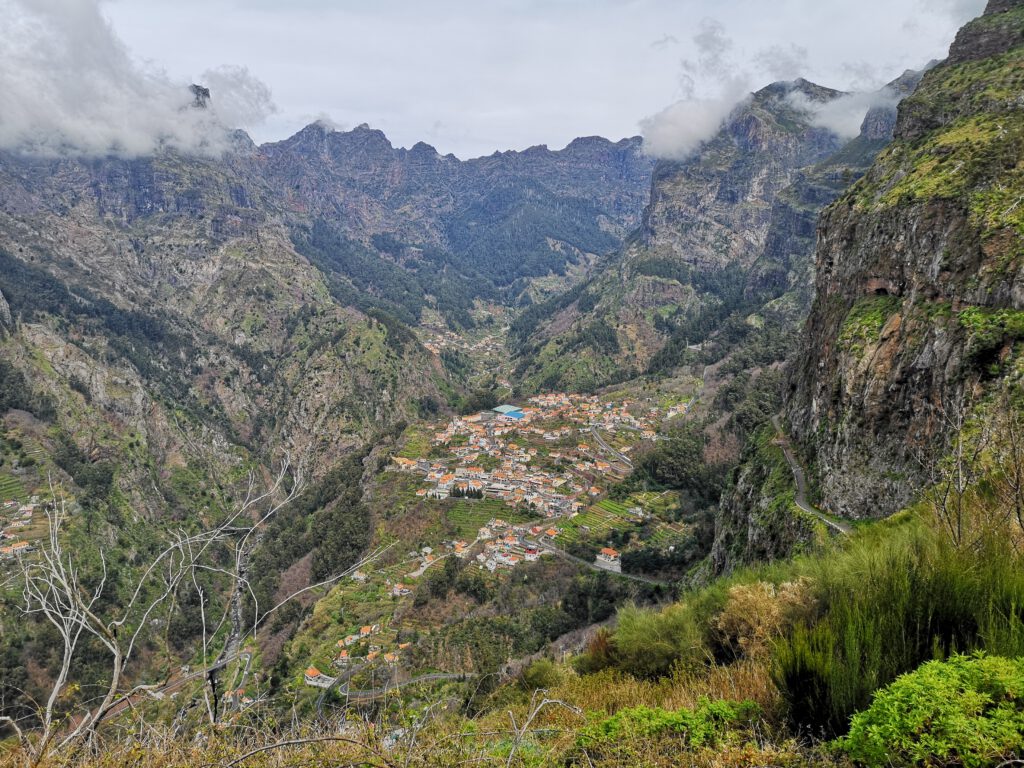 Blick-auf-das-Nonnental-Madeira