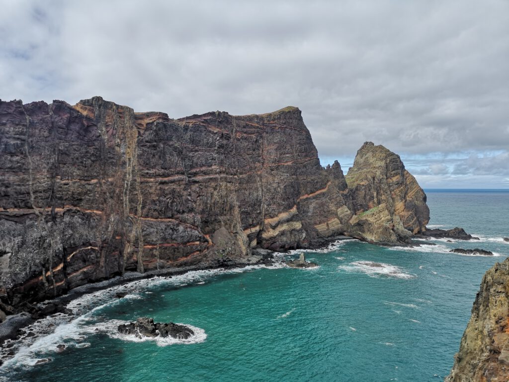 Madeira-Tipps-Felsen-Klippen